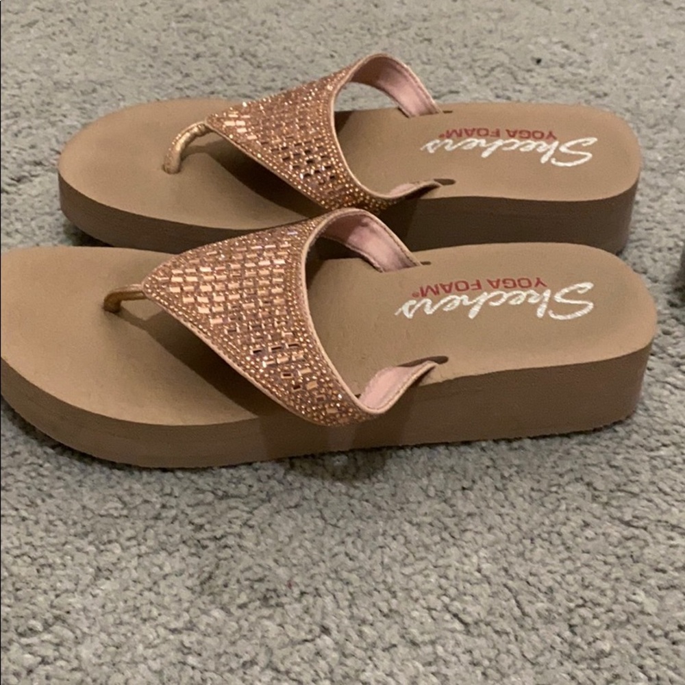 Sandals - Picture 2 of 2